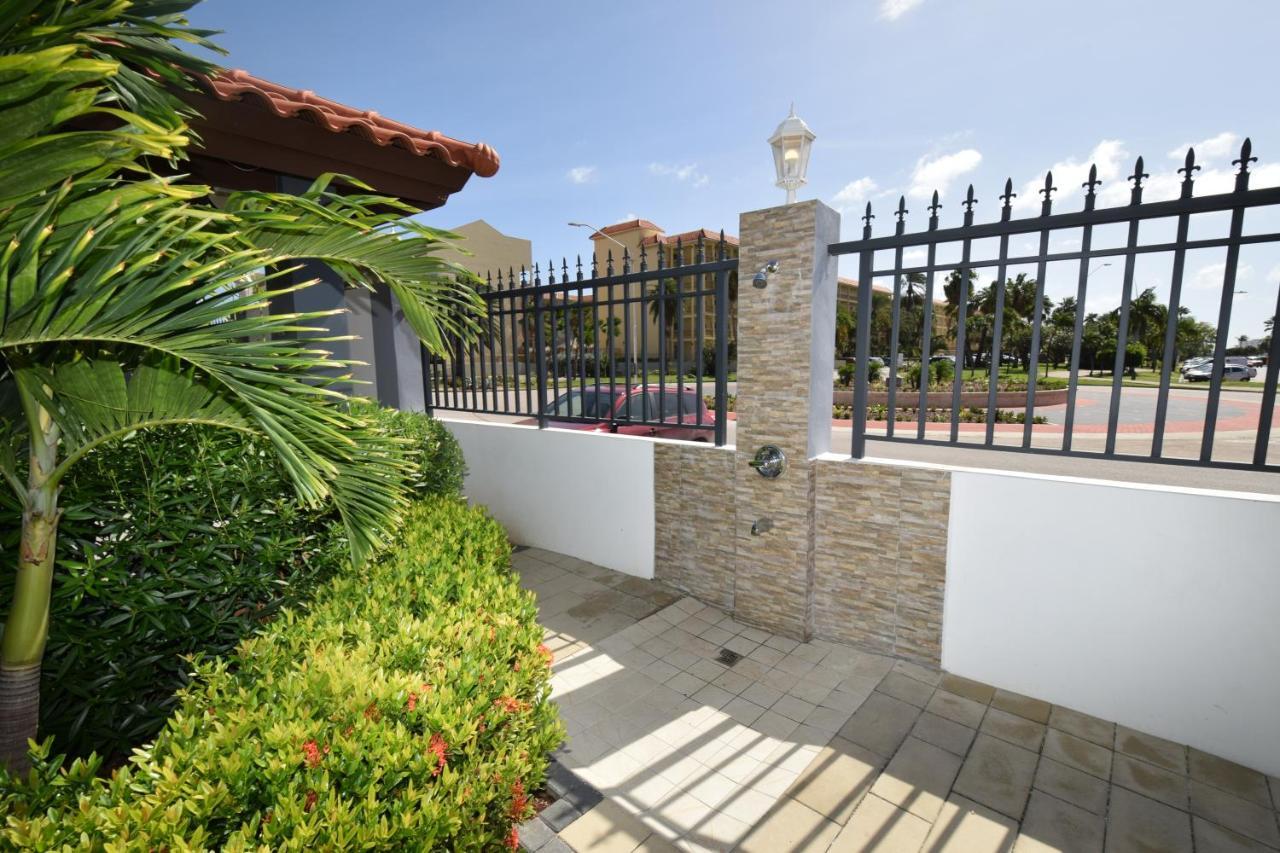 Arena Condos Aruba - Few Steps From Eagle Beach! Palm Beach Exterior foto